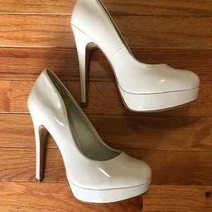 Aldo patent nude pumps. Size 6.5